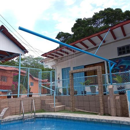 Hotel La Uvita Puerto Limon Esterno foto